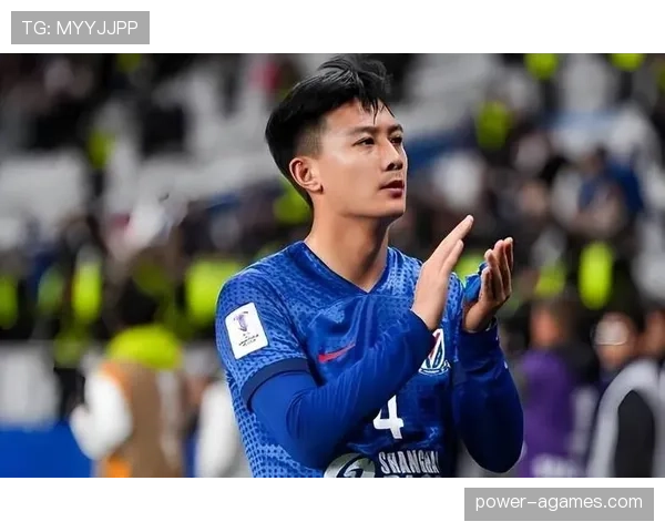 蒋圣龙训练完直接去奢侈品店刷卡，这自律和消费反差谁懂