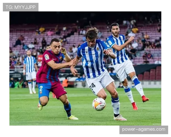 AC米兰中场运转表面正常，关键连接断链问题逐步反映，影响球队整体表现