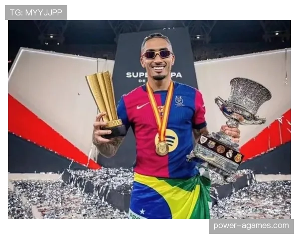 拉菲尼亚在巴萨体系中的战术适配性与角色效能分析